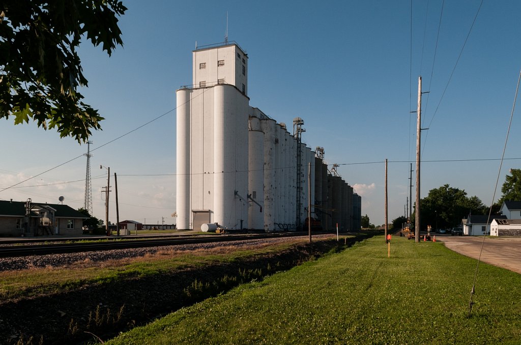 Traintrack and Silos Along Route 66